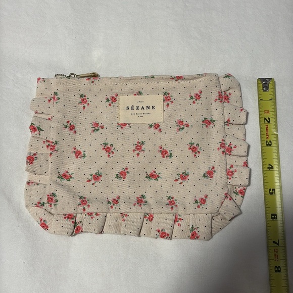 Sezane Floral Pouch - Picture 3 of 6